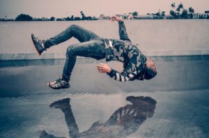 転職するべきか悩むときに考えるべきポイントは？